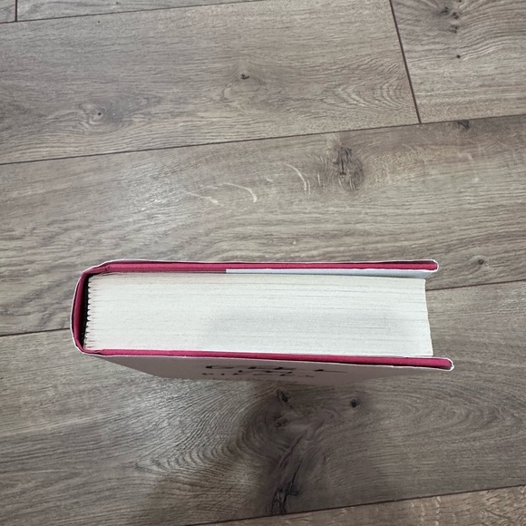 Girl in Pieces Hardcover Book - Picture 4 of 8